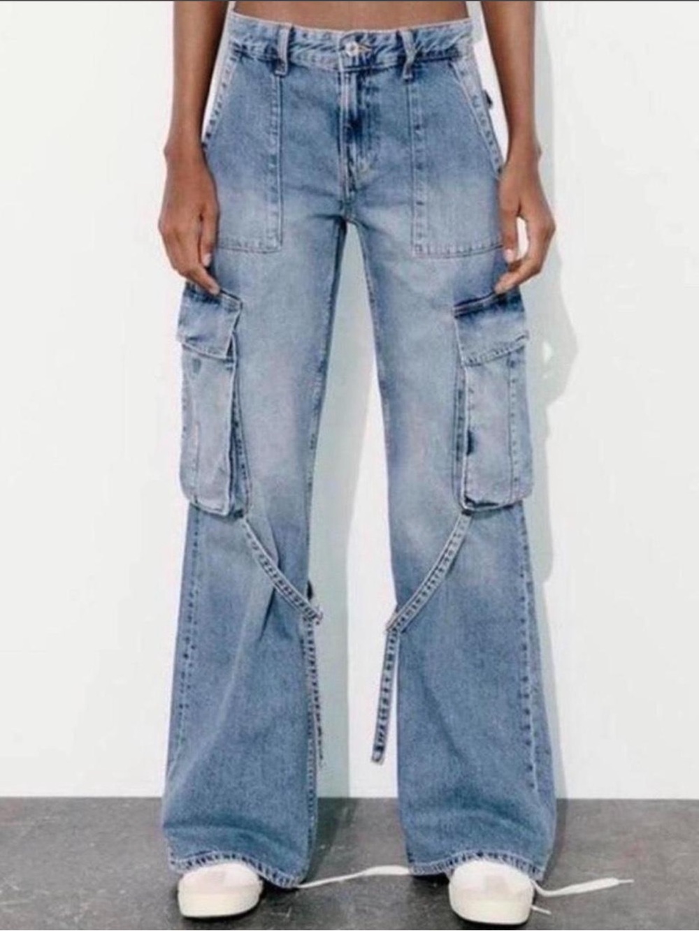 Zara Mid Rise Cargo Jeans Women’s 0 Blue Wide Leg Utility Strap NWT
